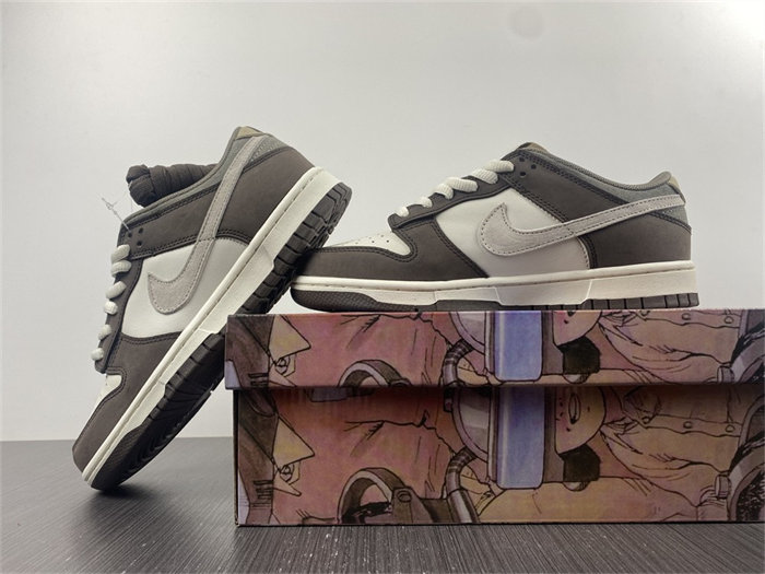Nike SB Dunk Low