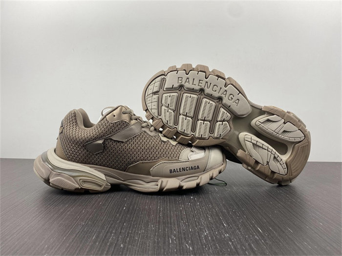BLCG TRACK SNEAKER 700875 W3RF3 9697