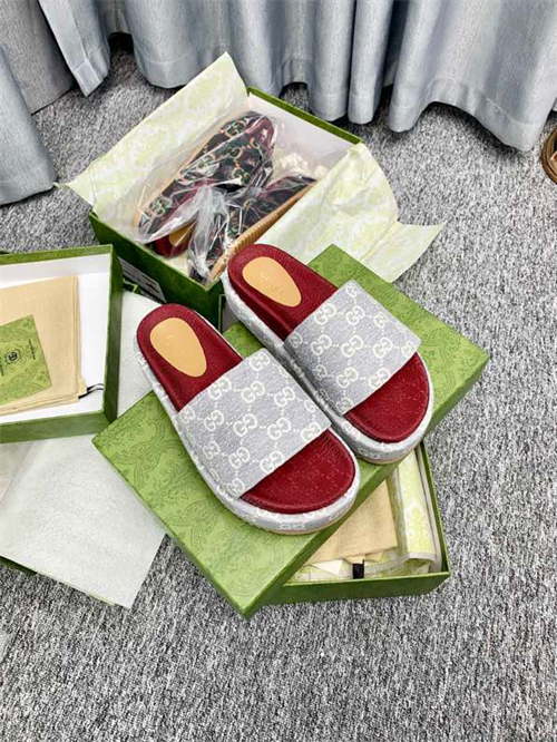Gocci Slipper