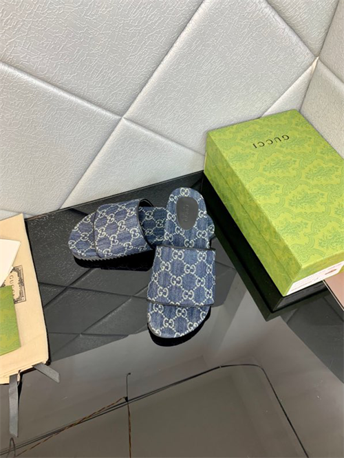Gocci Slipper
