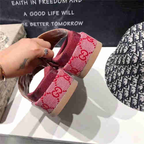 Gocci Slipper