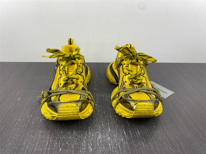 Balenciaga 3XL Yellow 734734 W3XL2 7010