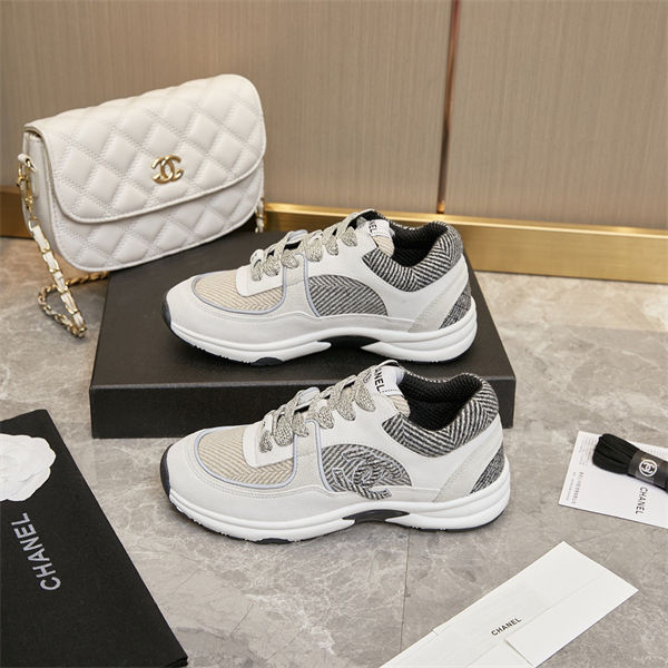 Chanal Sneakers
