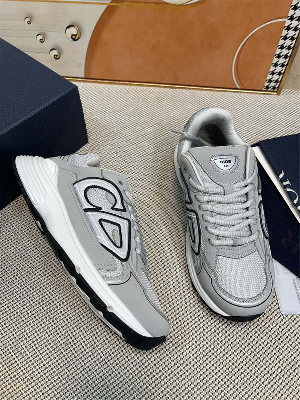 DIOR B30
