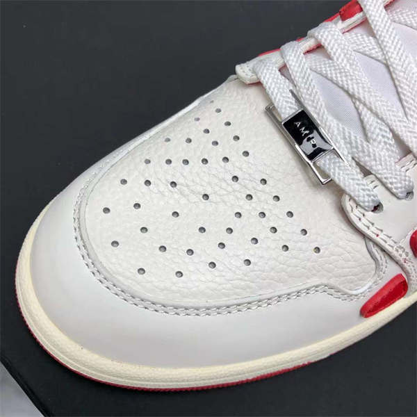 AMIR1 SNEAKERS