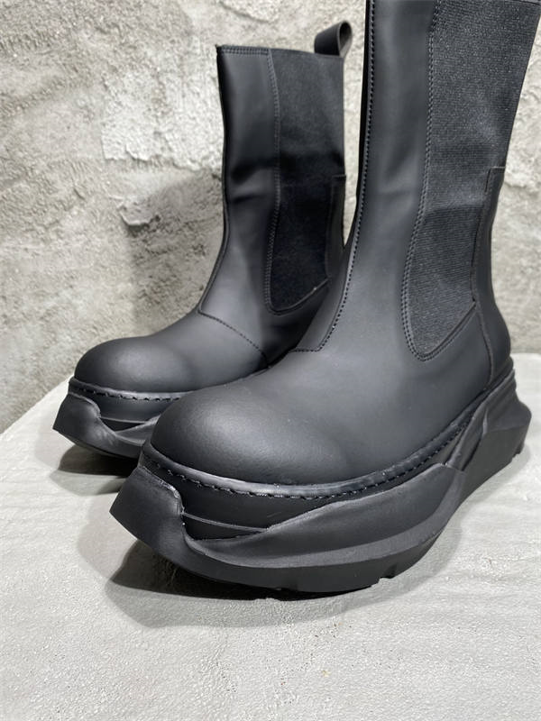 RI*K OWENS SNEAKERS