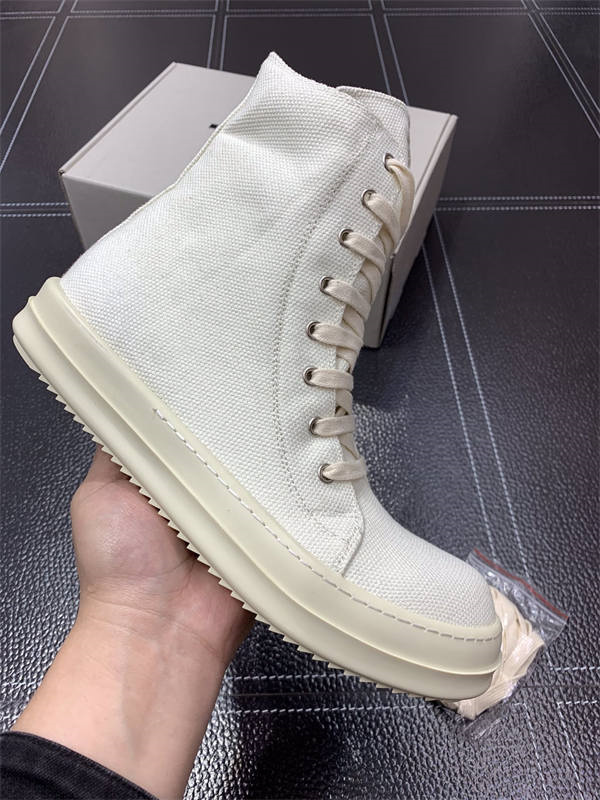 RI*K OWENS SNEAKERS