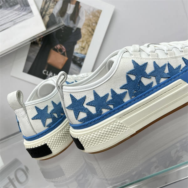 AMIR1 SNEAKERS