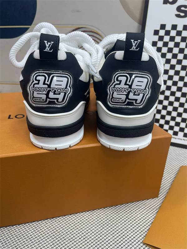 LV047