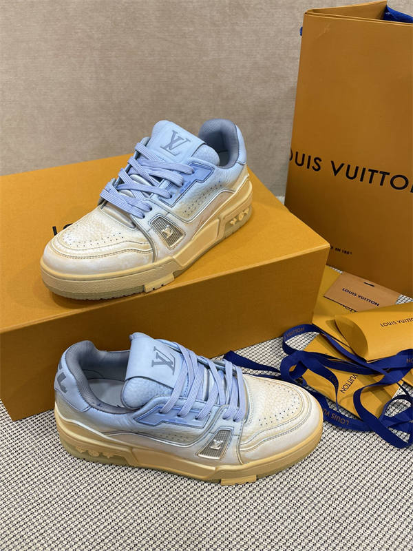 LV085