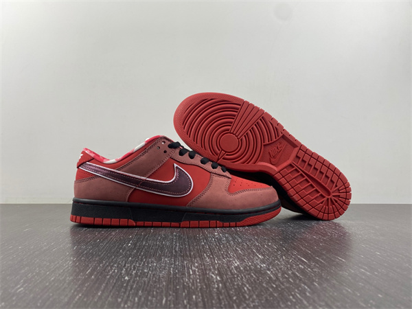 Nike SB Dunk Low Red Lobster