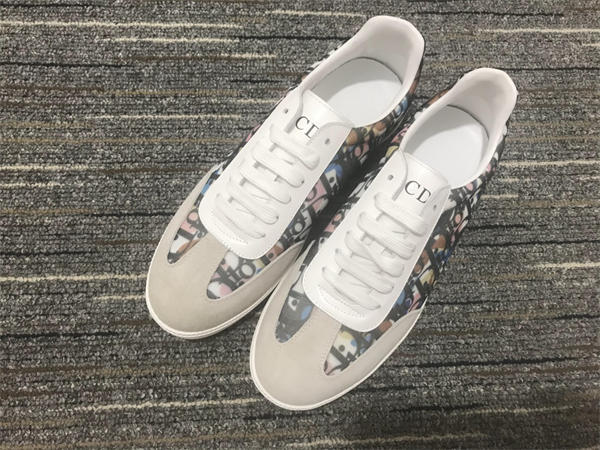 Dior Sneaker 033
