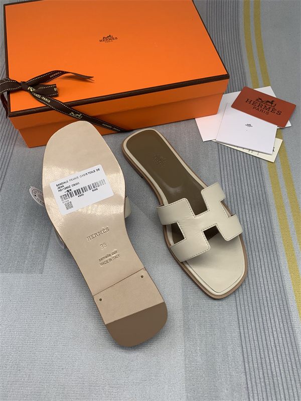 H Slipper