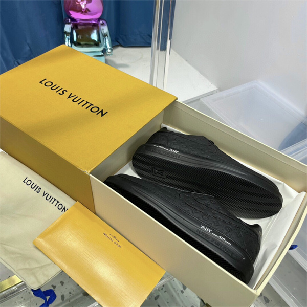 LV x Nike Sneaker