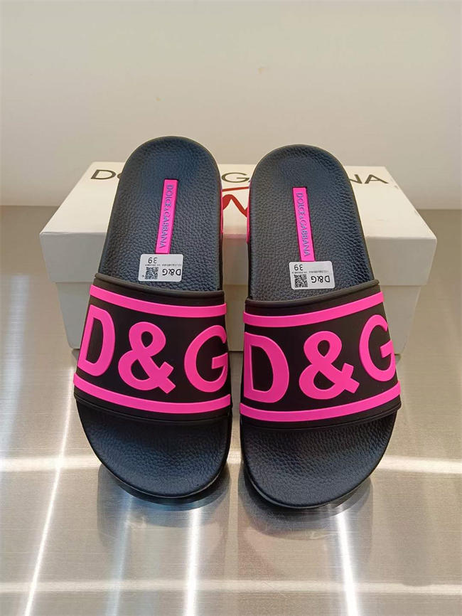 DG slipper 22