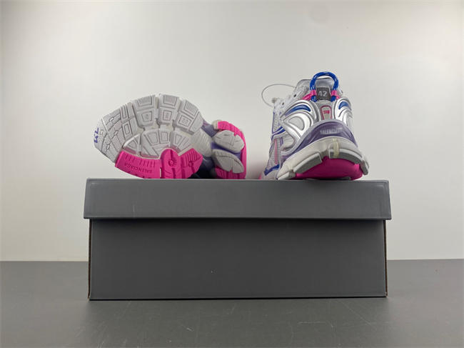Balenciaga 772774-W3RNY-6120