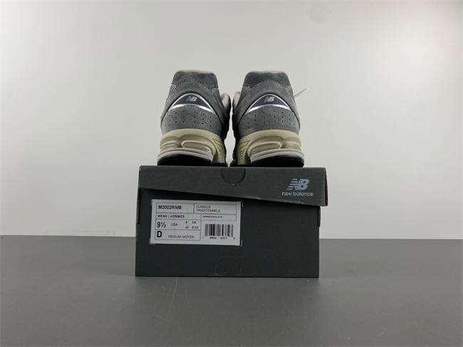 New Balance 2002R Shadow Grey M2002RANM