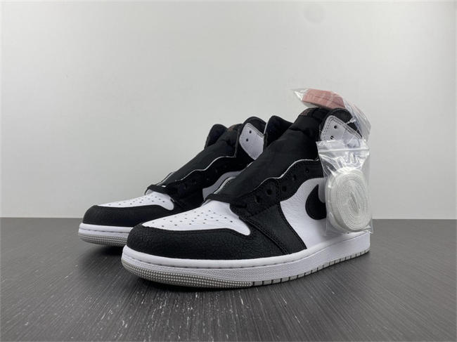 Air Jordan 1 Retro High OG Bleached Coral 555088-108