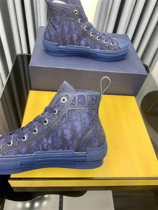 D*or B23 High Top
