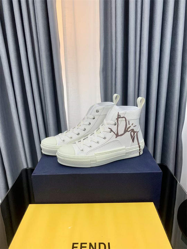 D*or B23 High Top