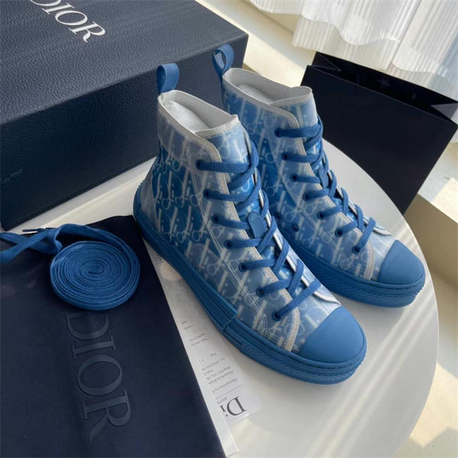 D*or B23 High Top