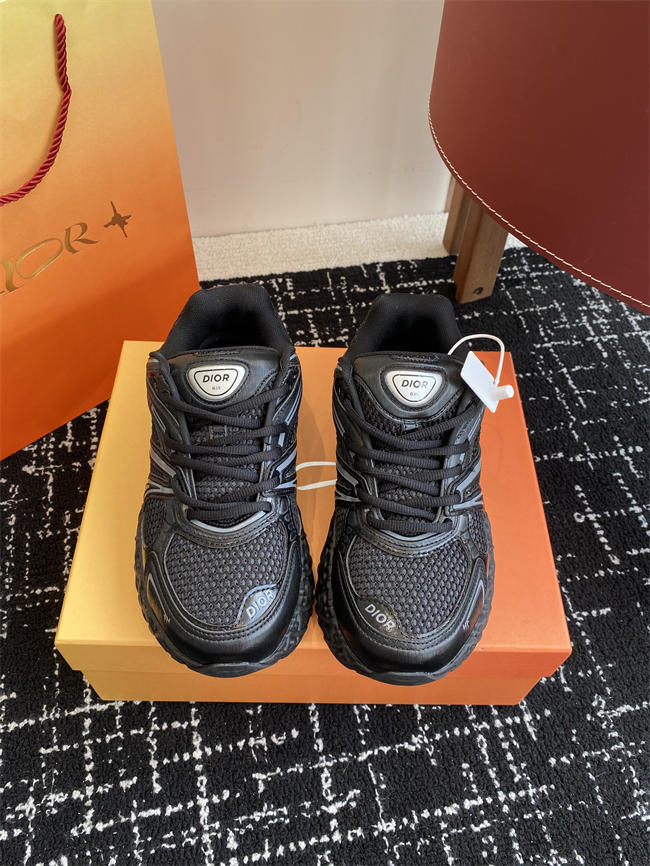 Dior B35