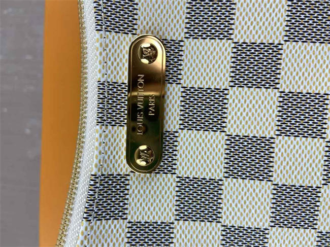 LV BAG