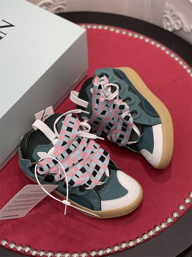 LANVIN