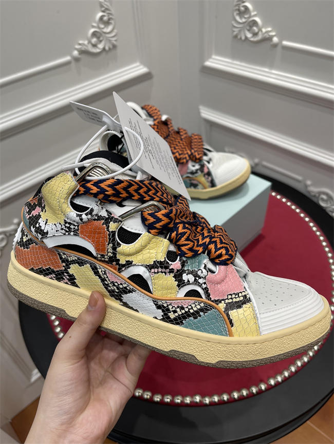 LANVIN