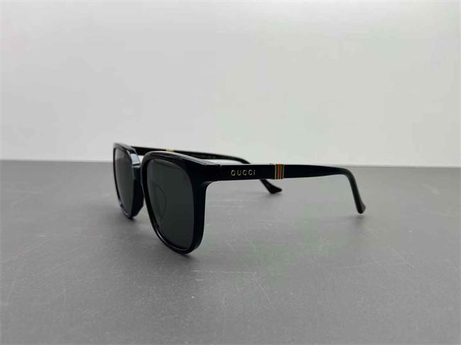 GUCCI GLASSES