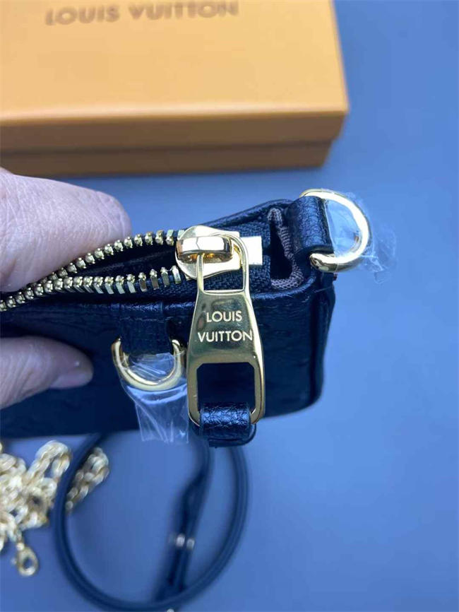 LV BAG