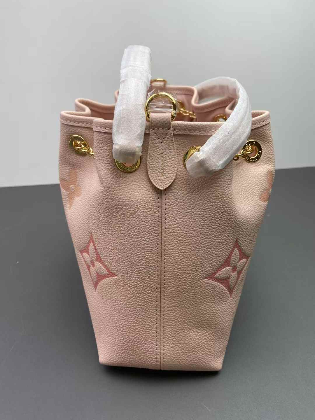 LV BAG