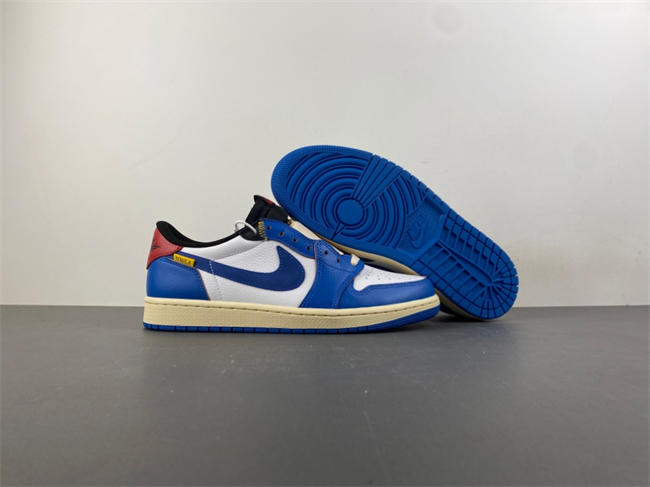 Air Jordan 1 Low UN
